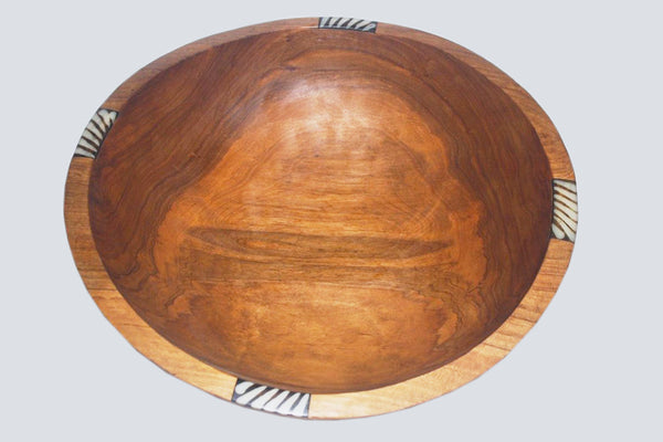12" Round Bowl with Bone Trim